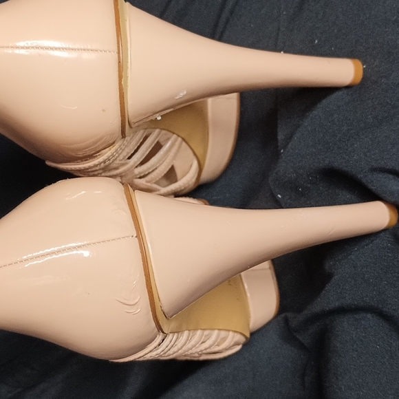 Nine West SpeedUp Size 10M Heels - Picture 3 of 10